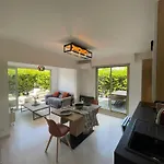 Bali Vibes Piscine Tennis Wifi Ac Clim Antibes