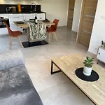 Daire Bali Vibes Piscine Tennis Wifi Ac Clim