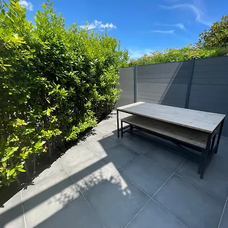 Bali Vibes Piscine Tennis Wifi Ac Clim Antibes